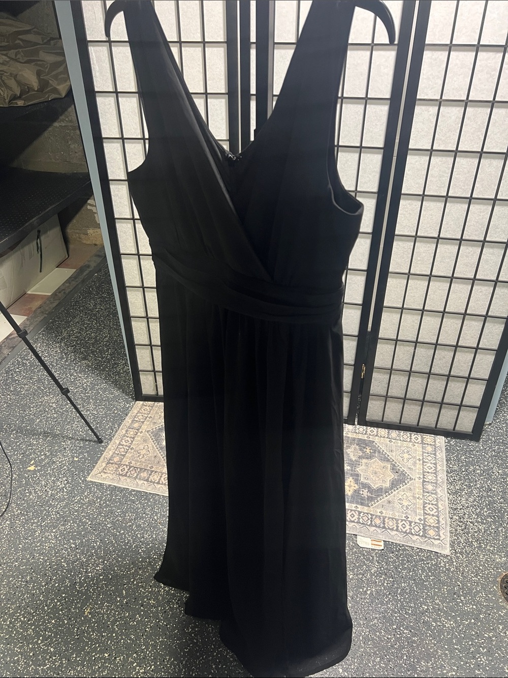 Lulus Classic Black V-Neck Women's Dress